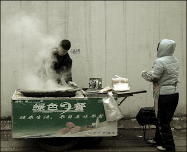 20111101-Wikicommons Street food.jpg